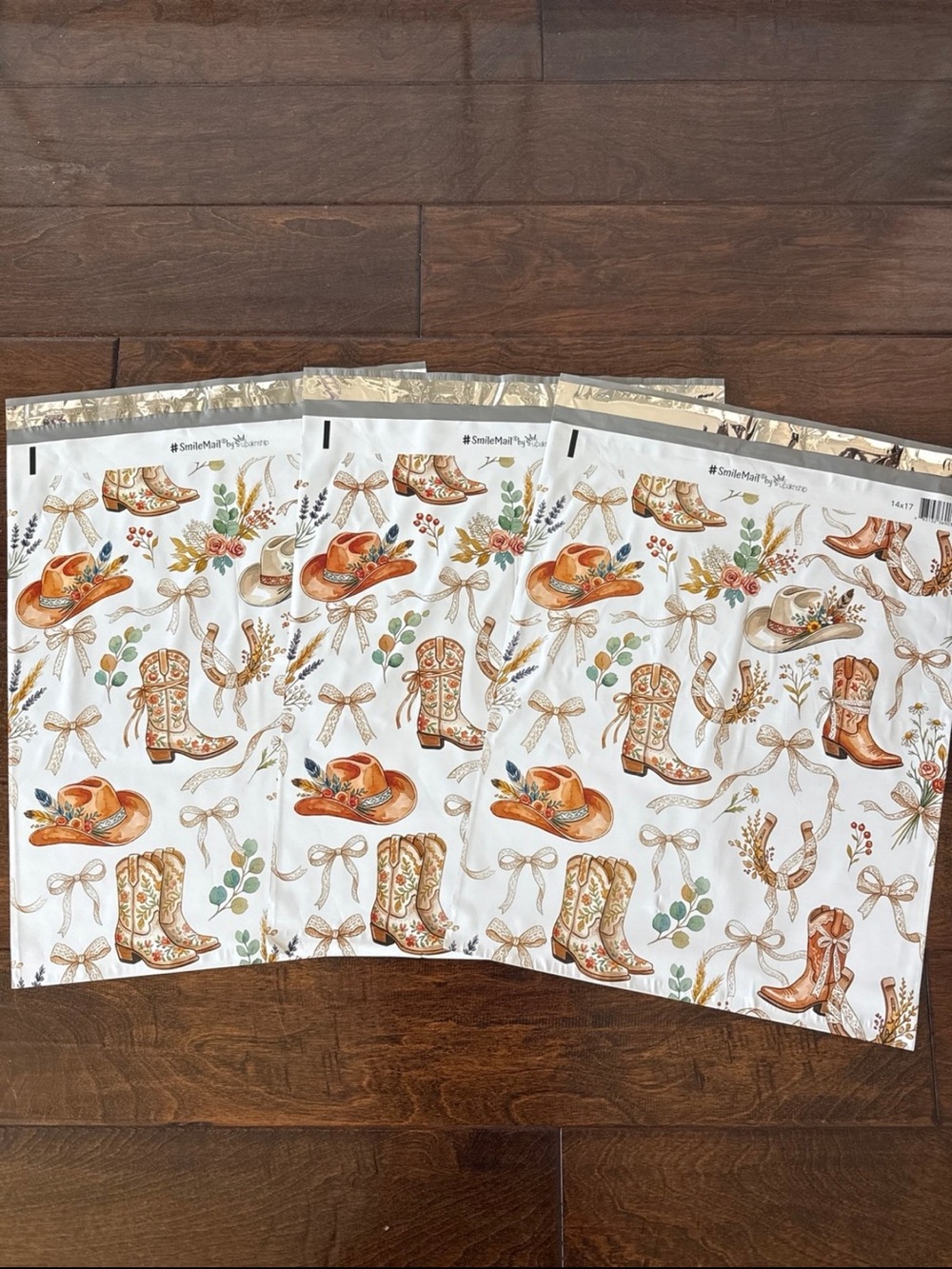 20 Pack - 14x17” XL Cute Cow Girlies Poly Mailers